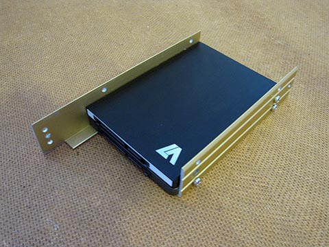 Festplatte. Car-PC für Mercedes E-Klasse, W 211, Audio 20.