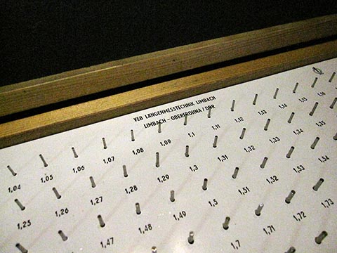 Kalibrierstifte zur Messung und Kontrolle des Innendurchmessers. Nahaufnahme.