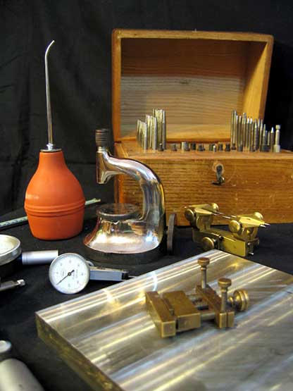 Special watchmaker's tools